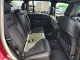Used 2025 Jeep Grand Cherokee SUV