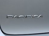Used 2024 Chrysler Pacifica Van