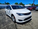 Used 2020 Chrysler Pacifica Van