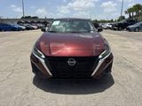 Used 2025 Nissan Altima Sedan