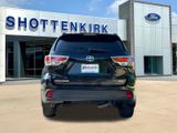 Used 2016 Toyota Highlander SUV
