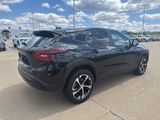 Used 2024 Chevrolet Trax SUV