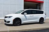 Used 2019 Chrysler Pacifica Van