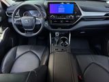Used 2024 Toyota Highlander SUV