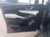 Ascent Limited 8 Passenger