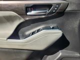 Used 2025 Toyota Highlander Hybrid SUV