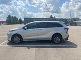 Used 2022 Toyota Sienna Van