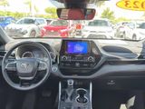 Used 2023 Toyota Highlander SUV