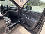 Used 2021 Toyota Highlander Hybrid SUV