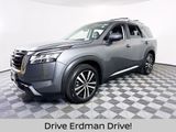 Used 2023 Nissan Pathfinder SUV