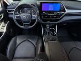 Used 2024 Toyota Highlander SUV