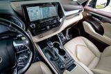 Used 2021 Toyota Highlander SUV