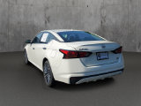 Used 2025 Nissan Altima Sedan