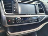 Used 2017 Toyota Highlander SUV
