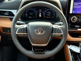 Used 2026 Toyota Highlander SUV