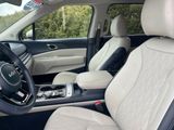 Used 2025 Kia Carnival Hybrid Van