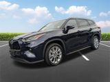 Used 2023 Toyota Highlander SUV