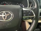 Used 2021 Toyota Highlander SUV