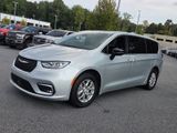 Used 2026 Chrysler Pacifica Van