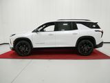 Used 2025 Chevrolet Traverse SUV