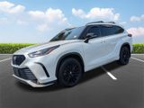 Used 2023 Toyota Highlander SUV