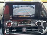 Used 2023 Toyota Highlander SUV