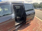 Used 2025 Chrysler Pacifica Van
