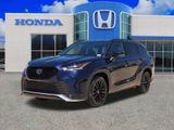 Used 2025 Toyota Highlander SUV