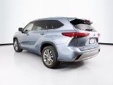 Used 2021 Toyota Highlander SUV