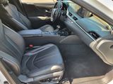 Used 2019 Lexus ES Sedan