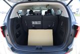 New 2026 Kia Carnival MPV Van