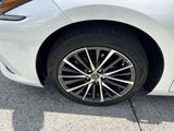 Used 2024 Lexus ES Sedan