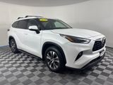 Used 2022 Toyota Highlander SUV