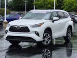 Used 2024 Toyota Highlander SUV