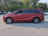 Used 2025 Toyota Sienna Van