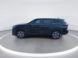 Used 2024 Toyota Highlander SUV