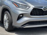 Used 2025 Toyota Highlander SUV
