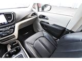 Used 2023 Chrysler Pacifica Van