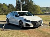 Used 2024 Nissan Altima Sedan