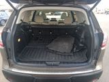 Ascent Limited 8 Passenger
