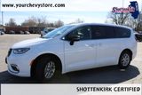 Used 2024 Chrysler Pacifica Van