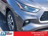 Used 2025 Toyota Highlander SUV