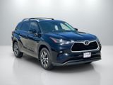 Used 2023 Toyota Highlander SUV