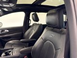 Used 2025 Chrysler Pacifica Van