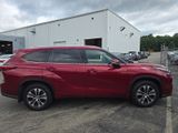Used 2020 Toyota Highlander SUV