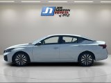 Used 2025 Nissan Altima Sedan