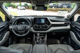 Used 2022 Toyota Highlander SUV