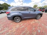 Used 2017 Toyota Highlander SUV