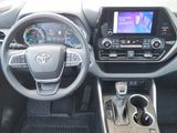 Used 2024 Toyota Highlander Hybrid SUV