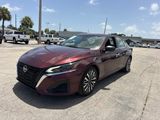 Used 2025 Nissan Altima Sedan